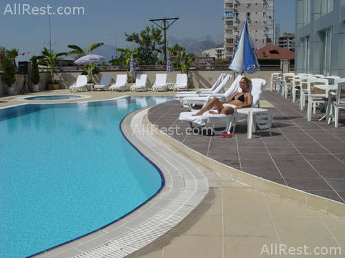 Blue Garden Hotel 23
